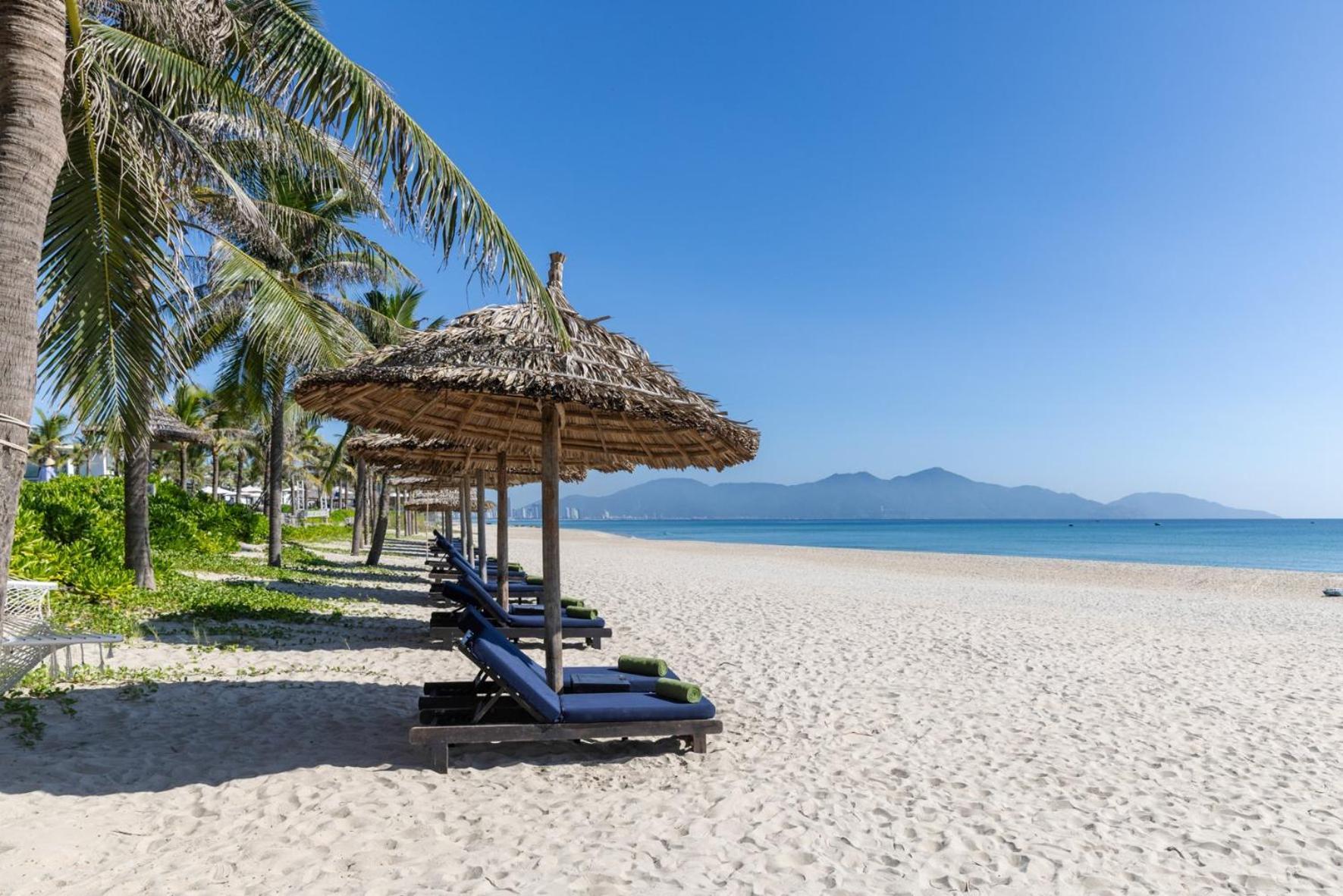 Melia Danang Beach Resort Exterior photo